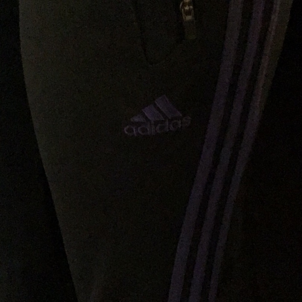 Adidas - Picture 2 of 4